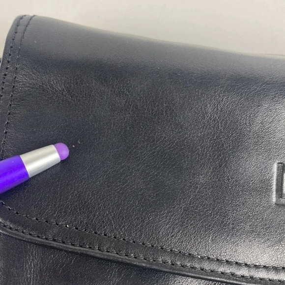 Black Genuine Italian leather cross  body shoulder bag - Picture 16 of 16